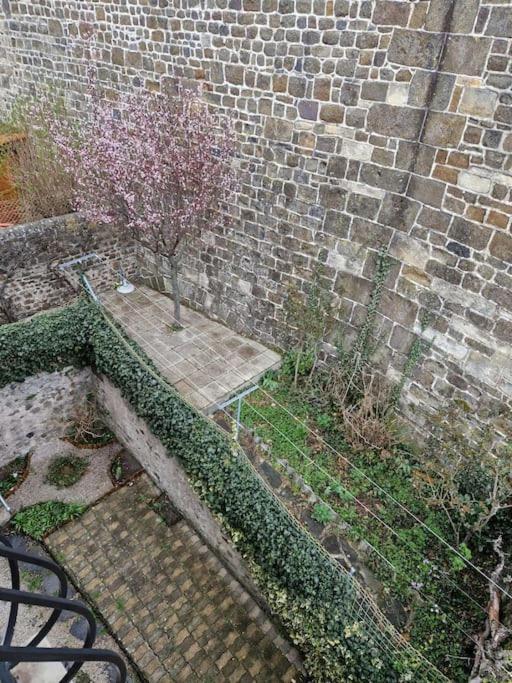 Appartement 120 M² Duplex Coeur Historique Au Calme Le Puy-en-Velay Eksteriør billede