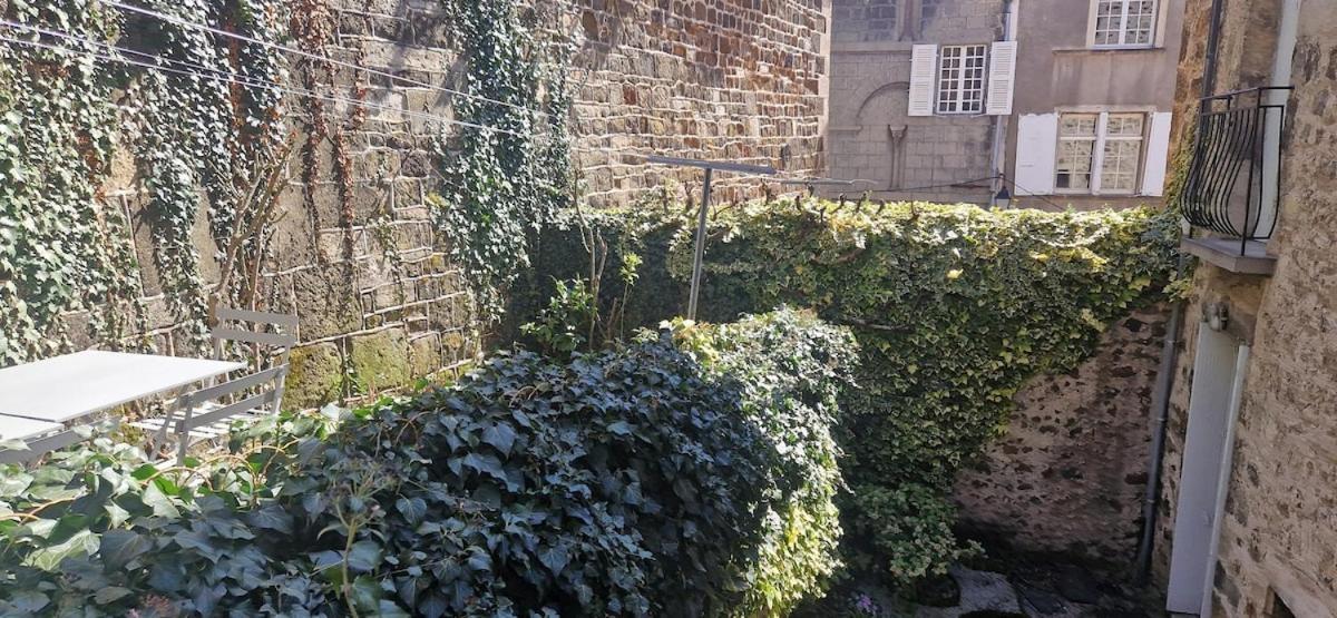 Appartement 120 M² Duplex Coeur Historique Au Calme Le Puy-en-Velay Eksteriør billede