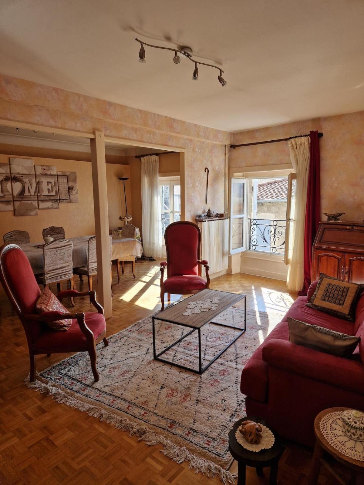 Appartement 120 M² Duplex Coeur Historique Au Calme Le Puy-en-Velay Eksteriør billede