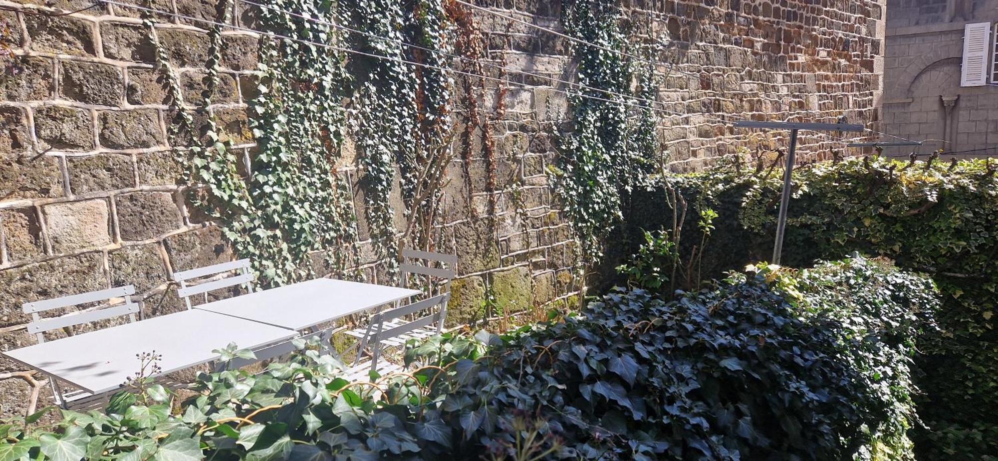 Appartement 120 M² Duplex Coeur Historique Au Calme Le Puy-en-Velay Eksteriør billede